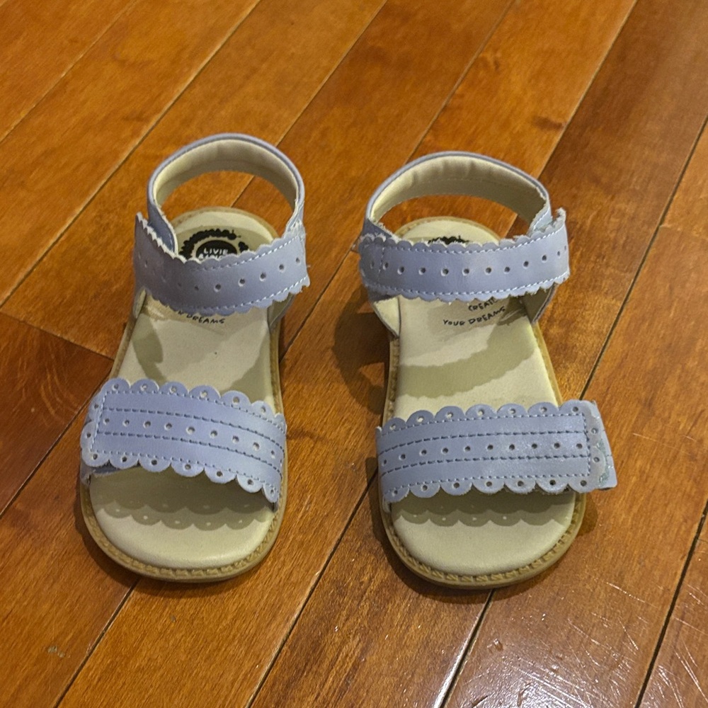 Livie & Luca Sandals 9